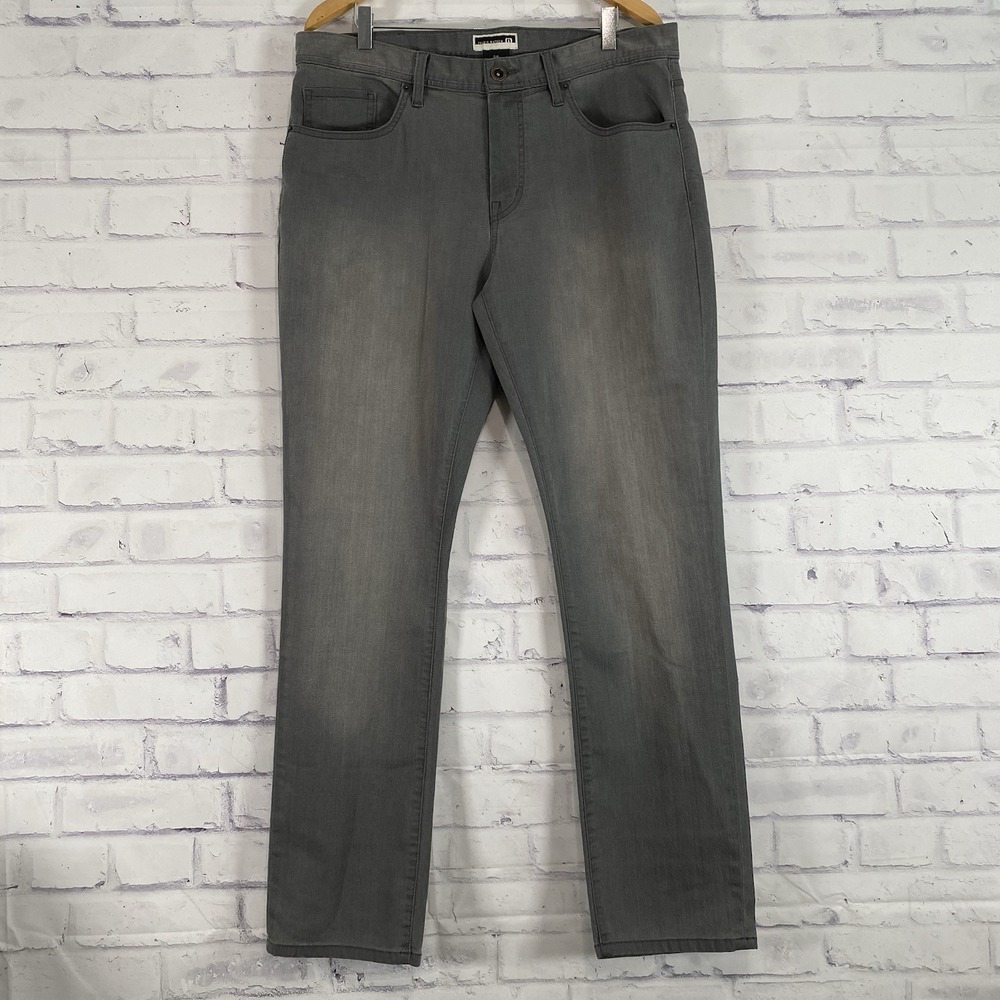 Travis Mathew Jeans Men's Size 36 The 101 Gray Jean Pants Golf NWT 36x33‎